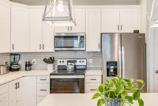 304 E Oak Island Drive, Oak Island, NC 28465 – photo 14: 304 E Oak Island-15