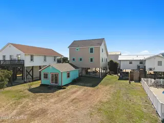 1622 E Beach Drive, Oak Island, NC 28465 – photo 5: 45-web-or-mls-cammediallc.com-04