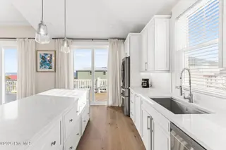 1826 N New River Drive, Surf City, NC 28445 – photo 18: 018_1826_north_new_river_drive-16_58
