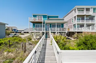 1123 E Beach Drive, Oak Island, NC 28465 – photo 6: mls-RIC_4633