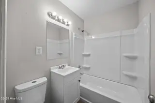 117 Beaufort Drive, Havelock, NC 28532 – photo 9: 10-web-or-mls-0C0A2821