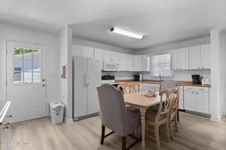 109 NE 17th Street, Oak Island, NC 28465 – photo 9: 13-web-or-mls-BTS00691
