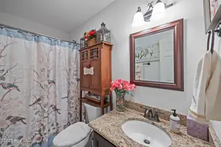 402 Meadowlark Drive, Winterville, NC 28590 – photo 18: 14-web-or-mls-BLS_0015