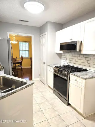 883 Pine Valley Road, Jacksonville, NC 28546 – photo 6