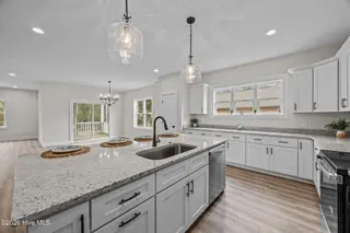 2124 Caracara Drive, New Bern, NC 28560 – photo 11: kitchen 2