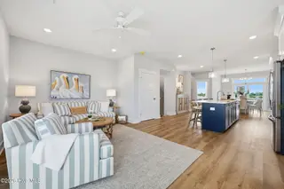 200 Olde Towne Yacht Club Drive 52, Beaufort, NC 28516 – photo 10: 45-web-or-mls-IMG_8448_edit