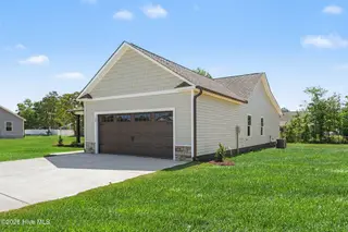 108 Burnello Court, Princeton, NC 27569 – photo 4: 002_jam03333_902