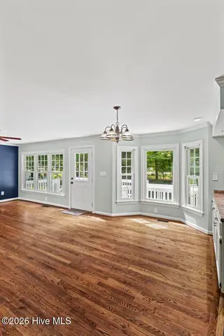 103 Marina Court, Jacksonville, NC 28540 — 4-bedroom home in Riverwood Estates, Jacksonville, NC, photo 11 of 53