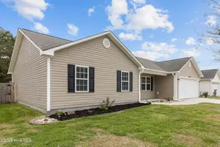 4012 W T Whitehead Drive, Jacksonville, NC 28546 – photo 4: 3-web-or-mls-4012 WT Whitehead Dr. 92