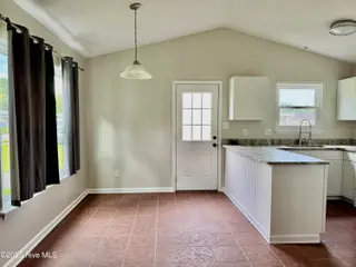 288 Huff Drive, Jacksonville, NC 28546 – photo 7: IMG_2921 2