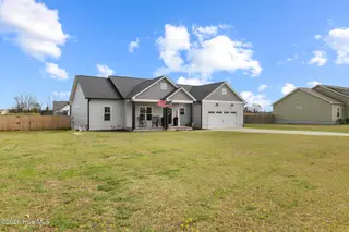 107 Fowler Manning Road, Richlands, NC 28574 – photo 2: 425A8973