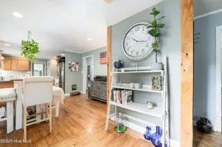 322 Longstreet Drive, Wilmington, NC 28412 – photo 13: 322LongstreetInteriors2