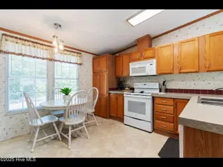 6883 Eastbrook Avenue SW, Ocean Isle Beach, NC 28469 — 2-bedroom manufactured home in Pine Acres, Ocean Isle Beach, NC, photo 18 of 25: mls-DSC01069