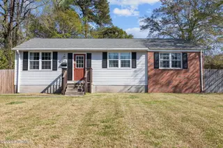 720 Barn Street, Jacksonville, NC 28540 – photo 1: 1-web-or-mls-720 Barn St. 87