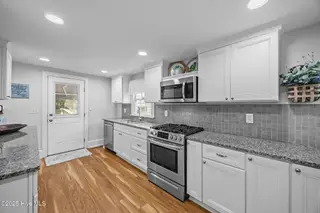 209 E Main Street, Washington, NC 27889 – photo 11: Kitchen