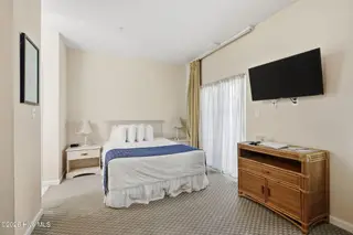 313 Cedar Street, Beaufort, NC 28516 – photo 14: 34-web-or-mls-1S3A5666
