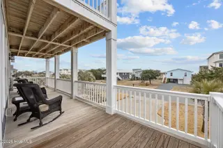 116 W Dolphin Drive, Oak Island, NC 28465 – photo 18: 48-web-or-mls-IMG_4365