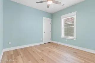 228 NE 56th Street, Oak Island, NC 28465 – photo 16: 16-web-or-mls-CAMMediaLLC.com (16 of 34)
