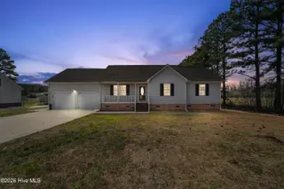 107 Simeon Court, Elizabeth City, NC 27909 – photo 1: DSC00212_tw
