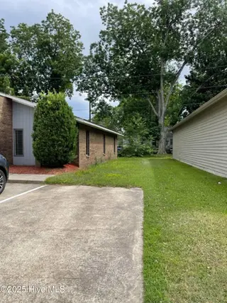 2710 E 10th Street, Greenville, NC 27858 – photo 10: 2710 E 10th exterior.pg
