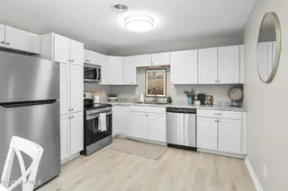 500 Lakewood Drive, Jacksonville, NC 28546 – photo 16