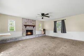 510 W Main Street, Selma, NC 27576 – photo 6: 007_file_3999