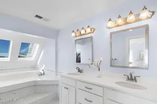 301 Salter Path Road 12 Genesis, Pine Knoll Shores, NC 28512 – photo 22: Ensuite Bathroom