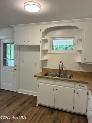 419 Pike Street SW, Wilson, NC 27893 – photo 6: Kitchen