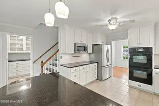 238 Shannon Drive, Wilmington, NC 28409 – photo 22: 22_kitchen