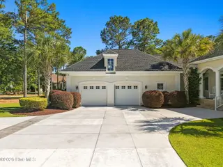 585 Westchester Place SW, Ocean Isle Beach, NC 28469 – photo 6: Garage