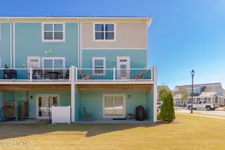 123 Whimbrel Way, Beaufort, NC 28516 – photo 22: Back of Townhome and Greenspace
