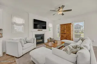 823 Edgerton Drive, Wilmington, NC 28412 – photo 5