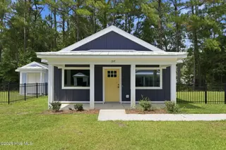 157 Long Pond Loop, Swansboro, NC 28584 – photo 2: Exterior Front View