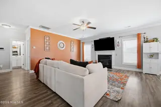 732 Megan Drive, Greenville, NC 27834 – photo 18: Great room