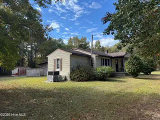 119 Bessie Road, Carthage, NC 28327 – photo 6: left side