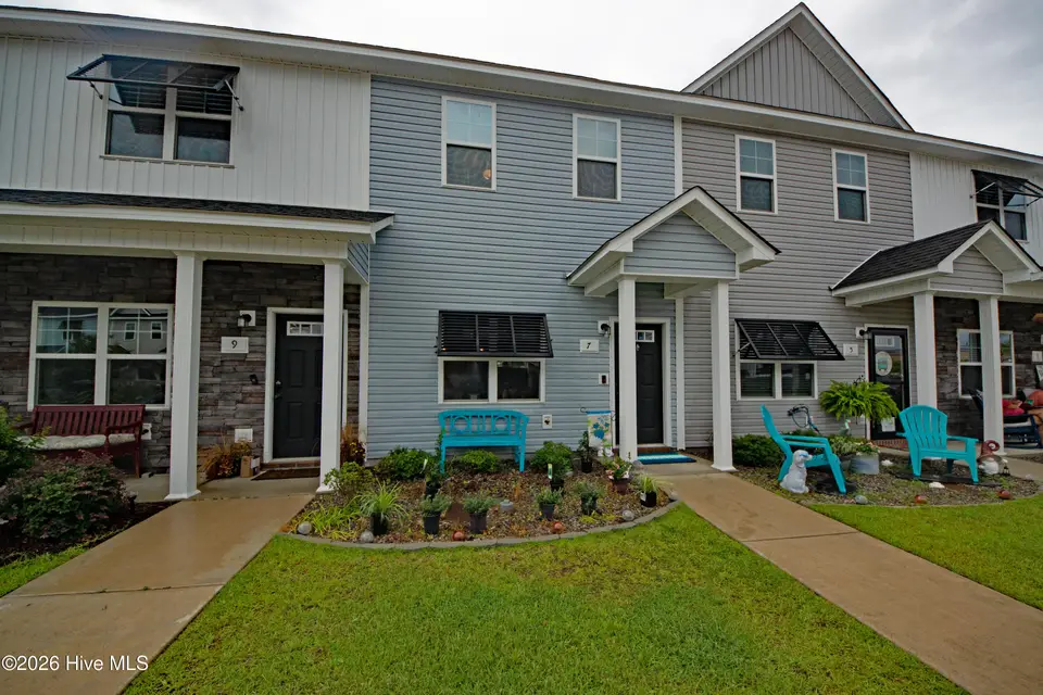7 Catalina Circle, Swansboro, NC 28584 – photo 1 of 41