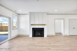 1320 Trisail Terrace, Wilmington, NC 28412 – photo 4: Living Room