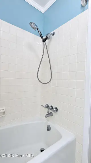 120 King Heights Boulevard, Kinston, NC 28501 – photo 21: Ensuite Bath