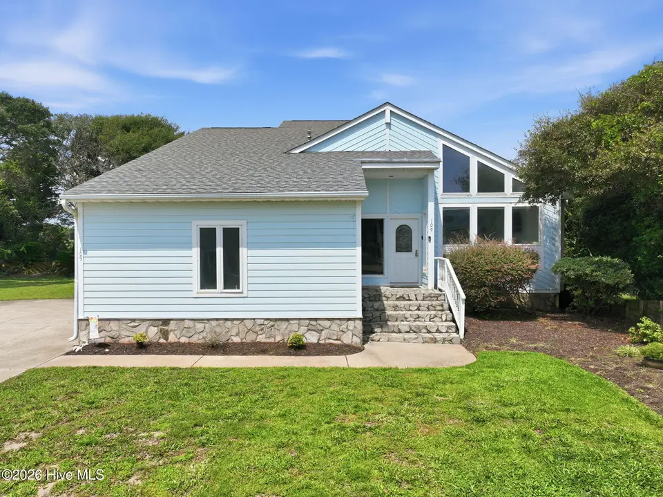 109 Oakleaf Drive, Pine Knoll Shores, NC 28512 – photo 1 of 66: Front