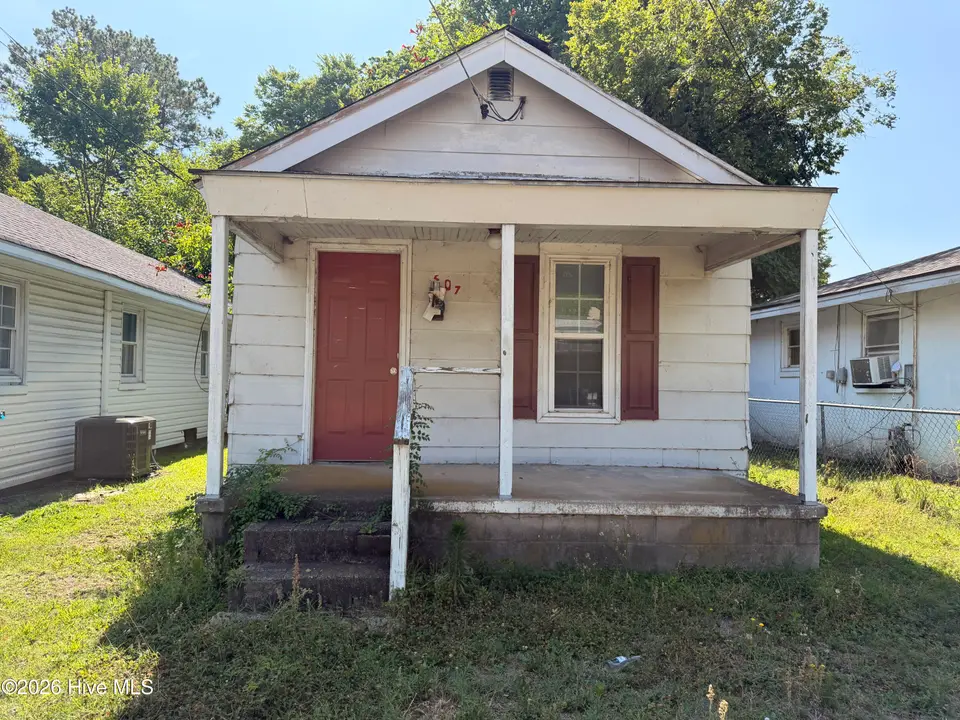 507 Grace Street S, Wilson, NC 27893 – photo 1 of 10: IMG_3224