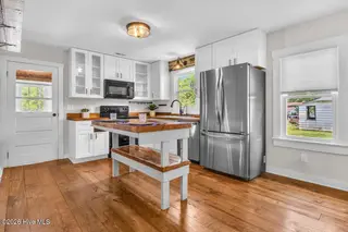 129 Glendale Drive, Wilmington, NC 28401 — 2-bedroom home in Wrightsboro, Wilmington, NC, photo 13 of 56