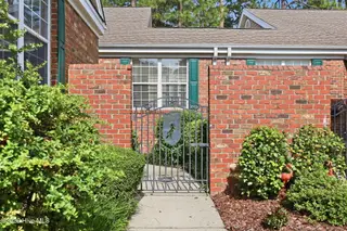 140 Lighthorse Circle, Aberdeen, NC 28315 – photo 5: 46-web-or-mls-IMG_8902
