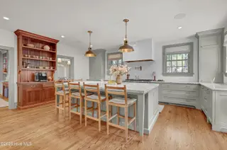 708 Forest Hills Drive, Wilmington, NC 28403 – photo 12: 014_img_0176_893
