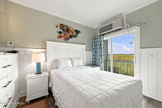 602 W Fort Macon Road 132, Atlantic Beach, NC 28512 – photo 15: 14-web-or-mls-IMG_8547_edit