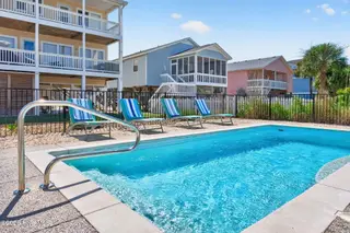 303 Sand Piper Lane, Holden Beach, NC 28462 — 3-bedroom home in Holden Beach, Holden Beach, NC, photo 20 of 27: 17_Kahunaphoto.com-68