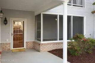 1941 Tara Court 104, Greenville, NC 27858 – photo 4: 38-web-or-mls-IMG_0085