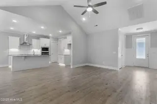 2059 Greenside Manor Drive SW, Ocean Isle Beach, NC 28469 – photo 13: 2059 Greenside Manor