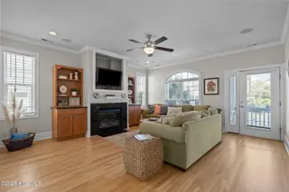 1410 Snapper Lane Unit 2, Carolina Beach, NC 28428 – photo 10: 41-web-or-mls-DSC06068
