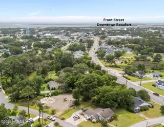 201 Sherwood Boulevard, Beaufort, NC 28516 – photo 4: 201 Sherwood Blvd