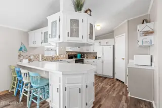 2731 Blue Bounty Road SW, Supply, NC 28462 — 3-bedroom manufactured home in Sea Trace, Supply, NC, photo 8 of 43: 9-web-or-mls-CAMMediaLLC.com 2731-4